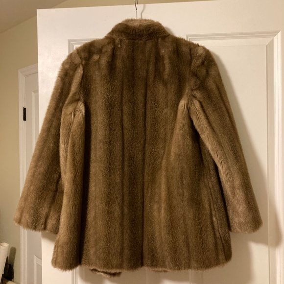 French couture faux fur, amazing quality & condition - Picture 5 of 6